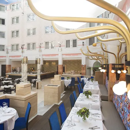 Hotel Thon Oslofjord 4*