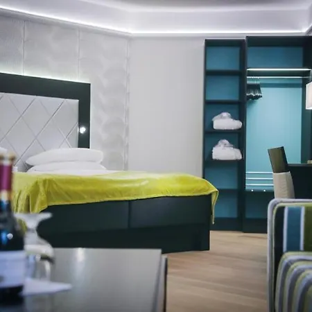 Отель Thon Oslofjord 4*